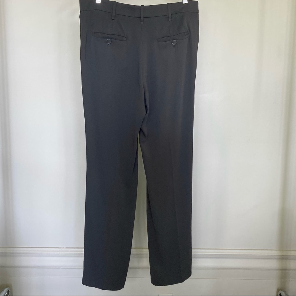 Brunello Cucinelli 100% silk flowy pleated front trousers. 🖤 - Picture 6 of 7